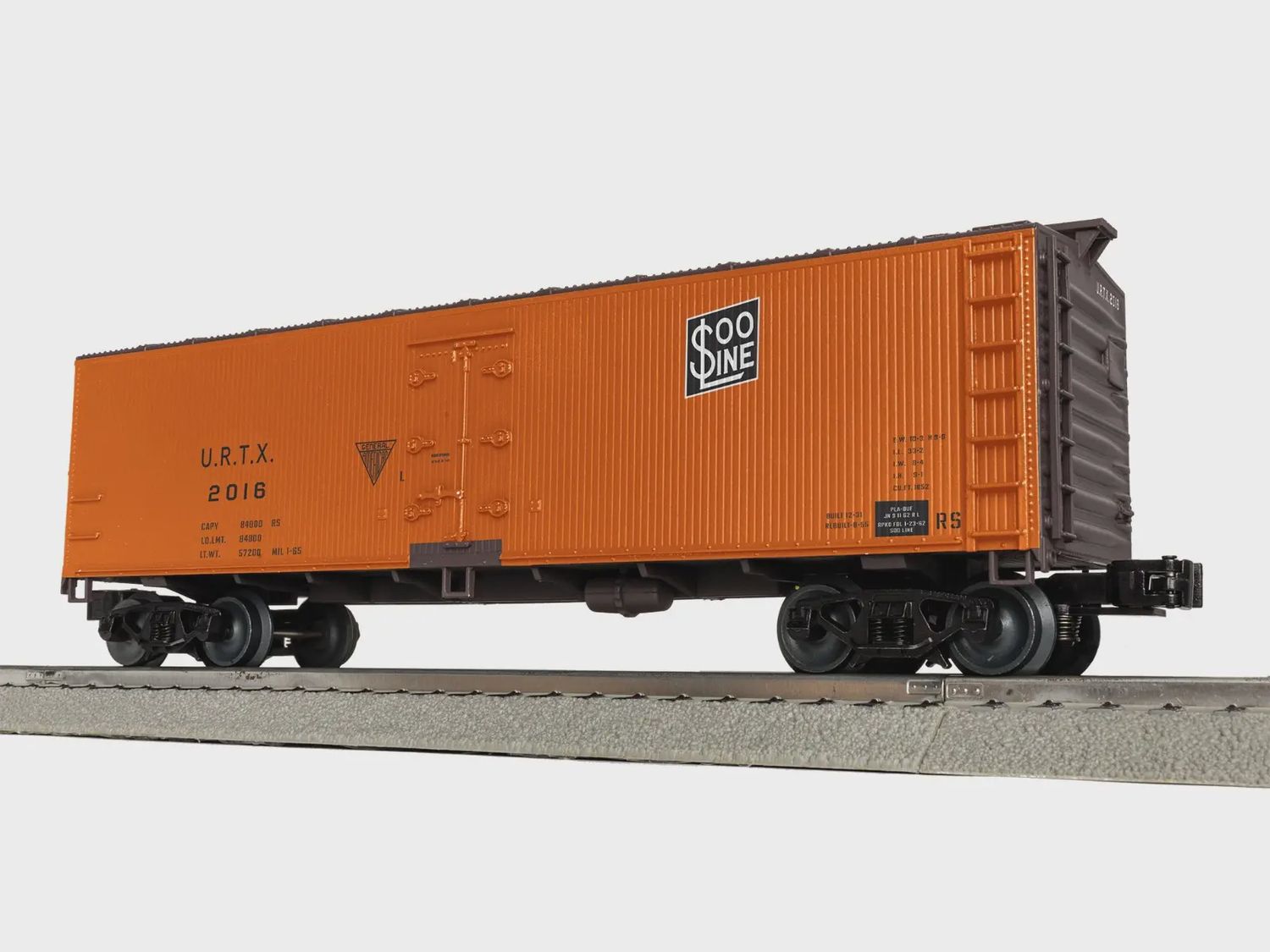 Lionel 2642372 - Soo Line Woodside Reefer #2016