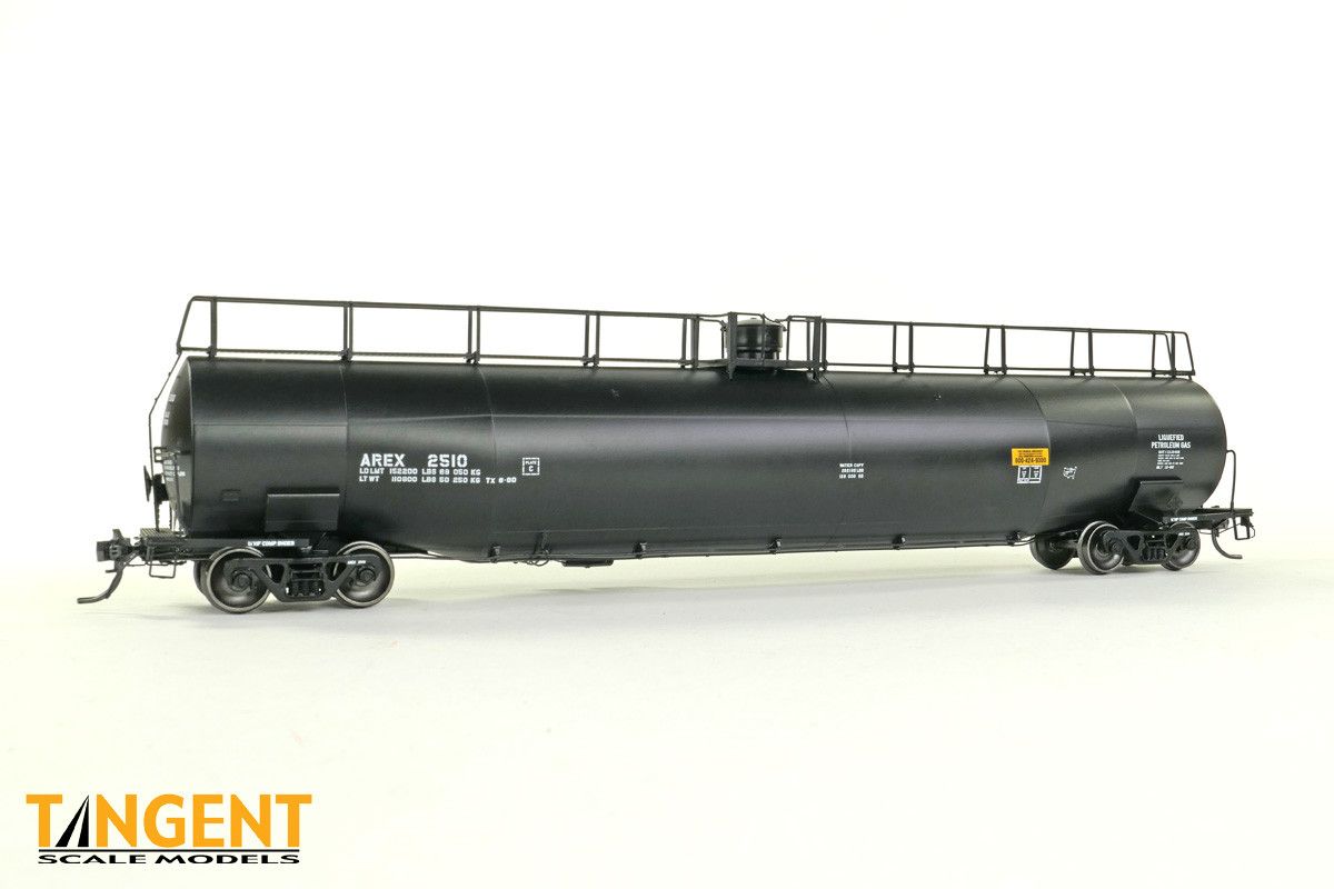 Tangent 31222-01 - AREX Black Lease Repaint 1991+ NACC 1979+ Jacketed 33,000 Gallon Dual Diameter Insulated LPG Tank Car
