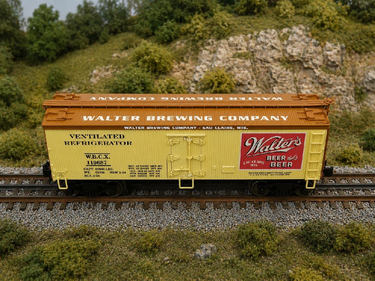 RMT 86192 O Woodside Reefer Walter’s Beer