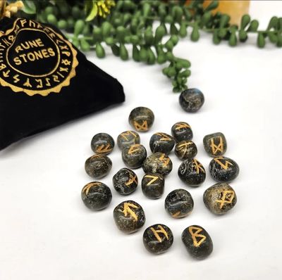 Crystal Rune Sets with Velvet Pouch