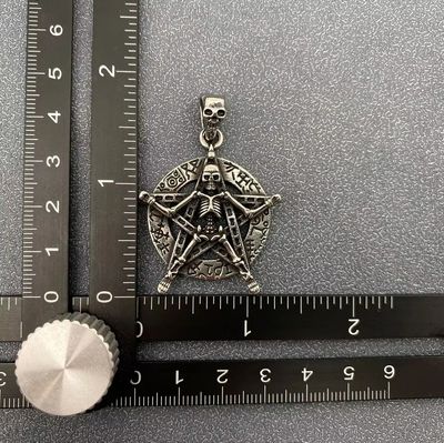 SkellyMan Gram + Chain