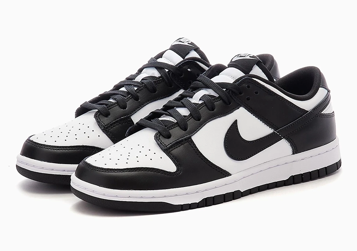 The Dunk Low 'Black White'