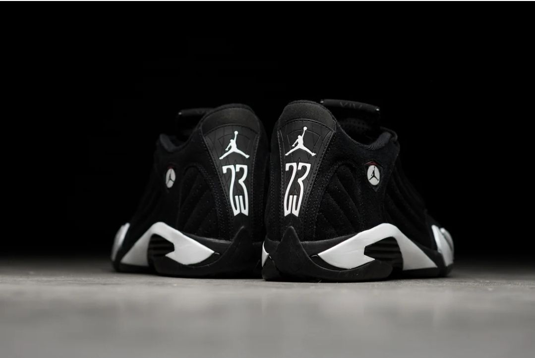 Air Jordan 14 Retro 'Black White'
Black/White