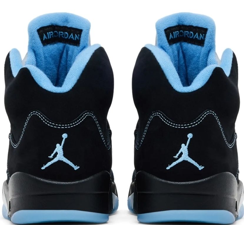  Air Jordan 5 Retro 'Black Carolina / UNC' 2026