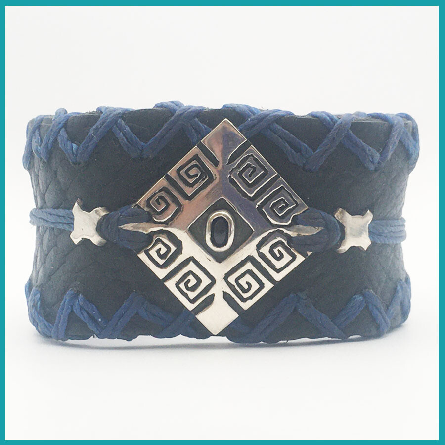 Pulsera Híkuri Azul, plata, Zafiro y piel