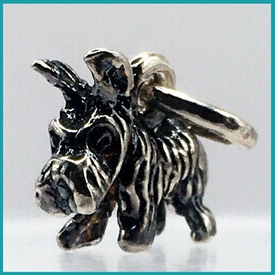 Dije de perrito #Schnauzer viejito, plata