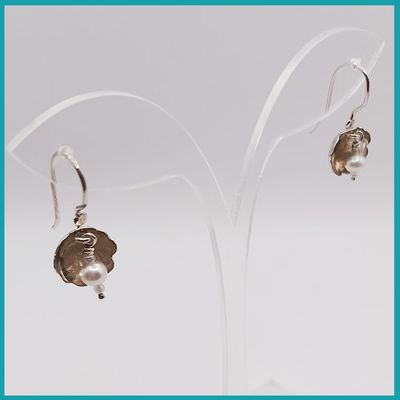 Aretes #FlordePerla plata, 10mm