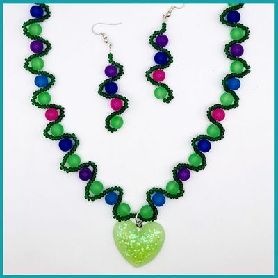 Conjunto #VerdeCorazón bisutería de resina