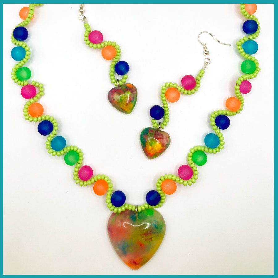 Conjunto Corazón Psico, Brilla en la oscuridad