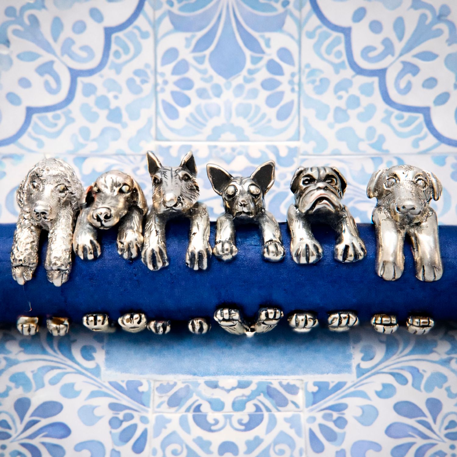 Anillo Perrito French Poodle gigante