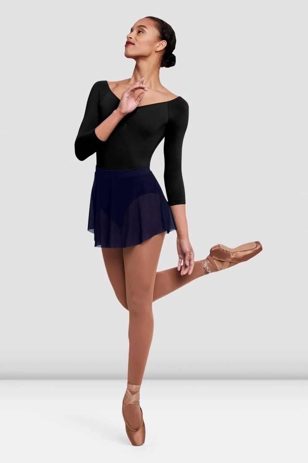 Mesh Pull On Skirt