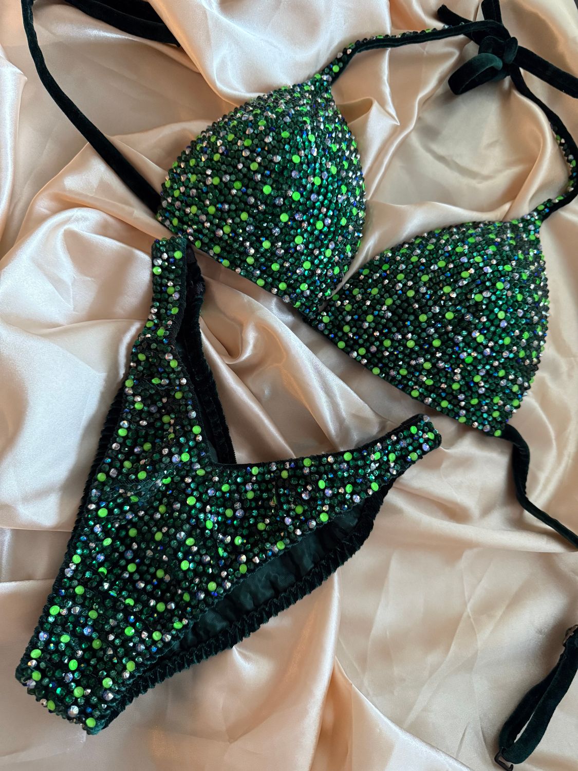 Bikinis by Eva body fitness