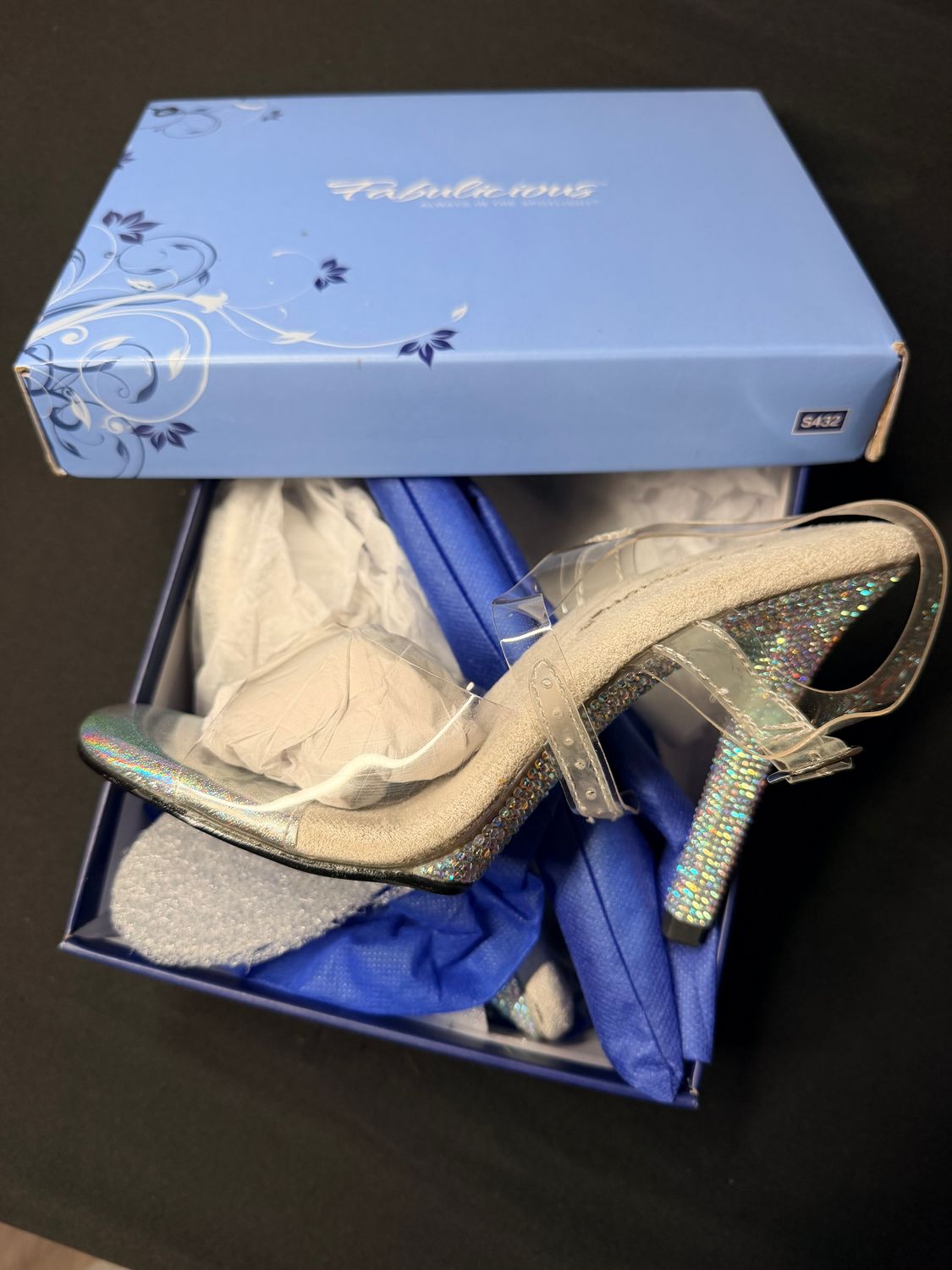 Gala 08 with rhinestones size 37