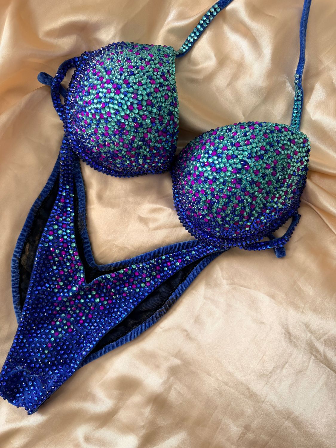 Lineup glamour wellness bikini