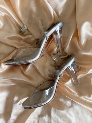 Fabulicious competition shoes size 40