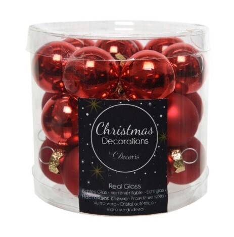 BOULES DE NOEL ROUGES. 240 boules