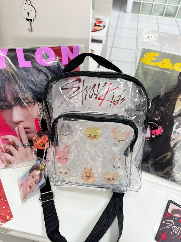 Reserva Bolso de Stray Kids (sin accesorios de llavero y photocard)