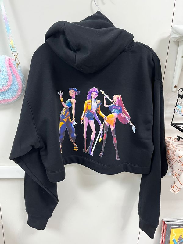 SUDADERA HUNTRIX DEMON HUNTER