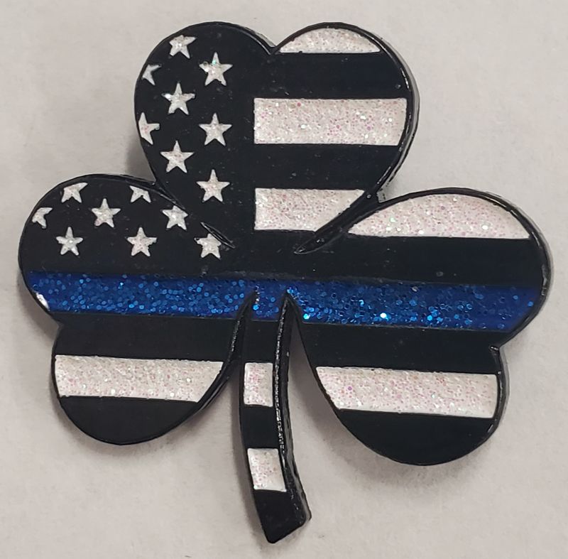 BLUE LINE SHAMROCK LAPEL PIN