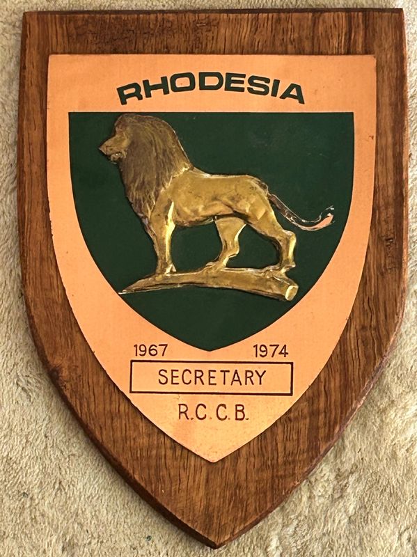 RHODESIAN COLOURS PLAQUE