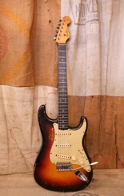 1961 Fender Stratocaster Sunburst