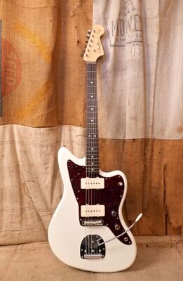 2020 Fender Jazzmaster '62 RI MIJ Vintage White Traditional 60's