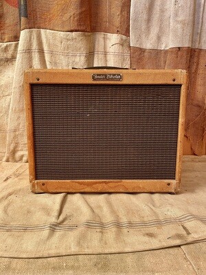 1960 Fender Vibrolux Tweed Amplifier