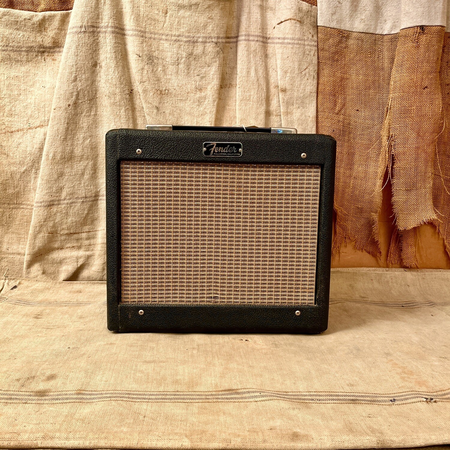 1963 Fender Champ Amplifier 5F1 Black Tolex