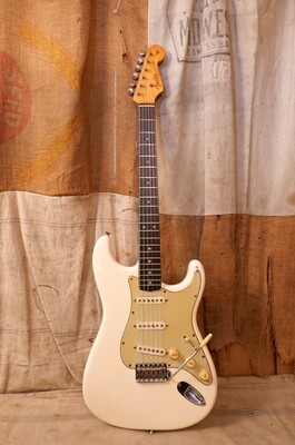 1961 Fender Stratocaster White Refin