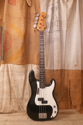 1974 Fender Precision Bass Black