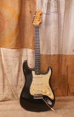 1960 Fender Stratocaster Black Refin
