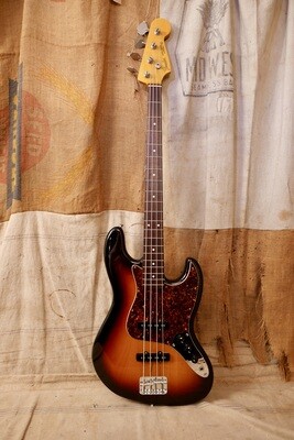 2004 Fender Jazz Bass '62 RI CIJ Sunburst