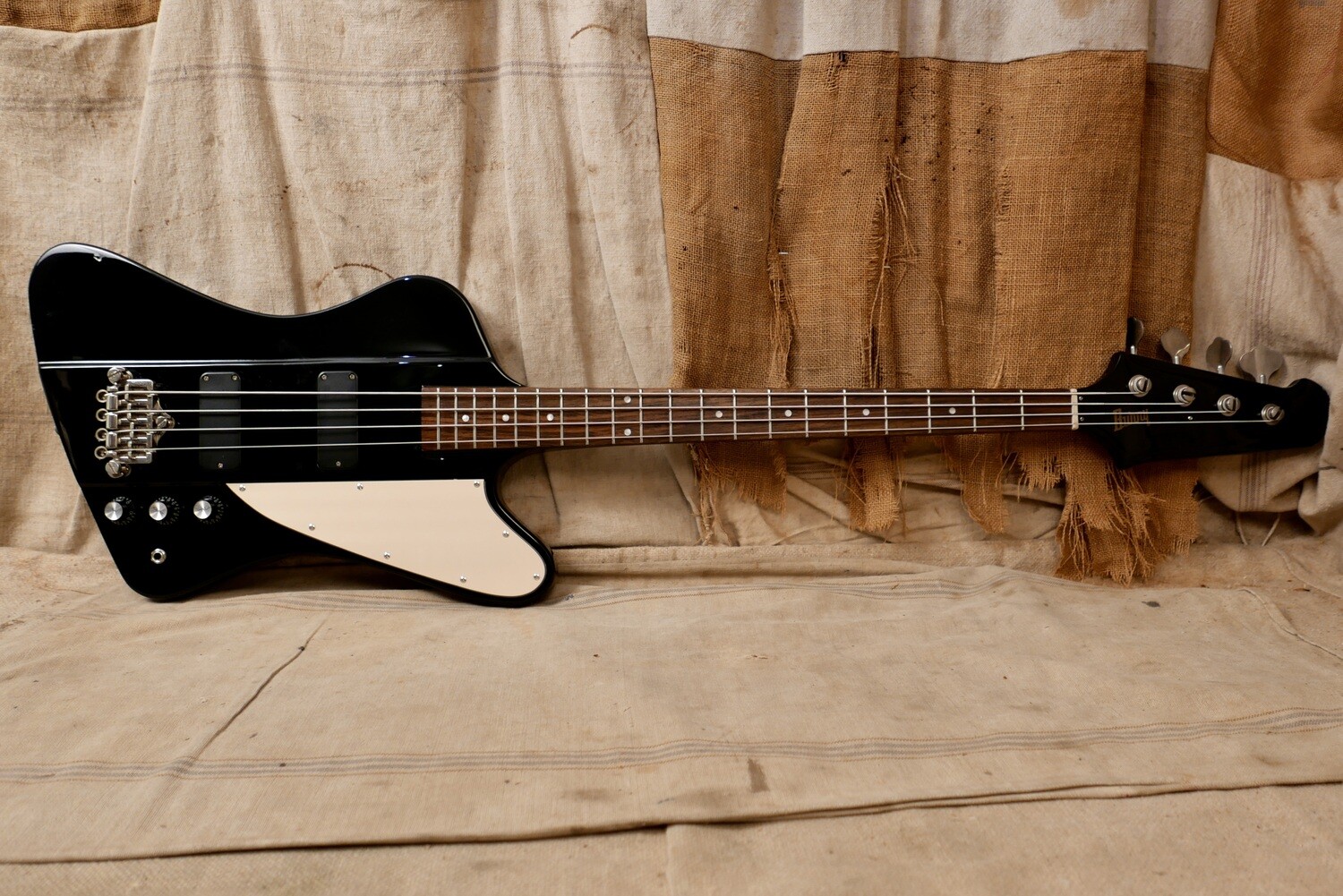 2011 Burny Thunderbird Bass Black