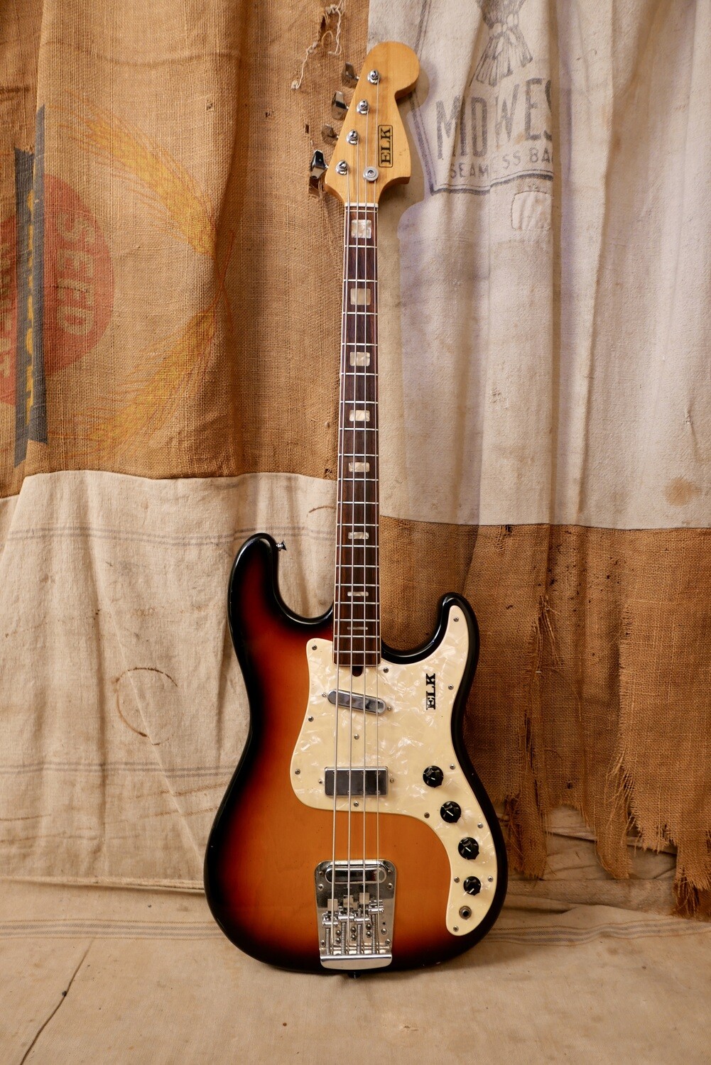 1960&#39;s Elk BS-450 Bass Sunburst