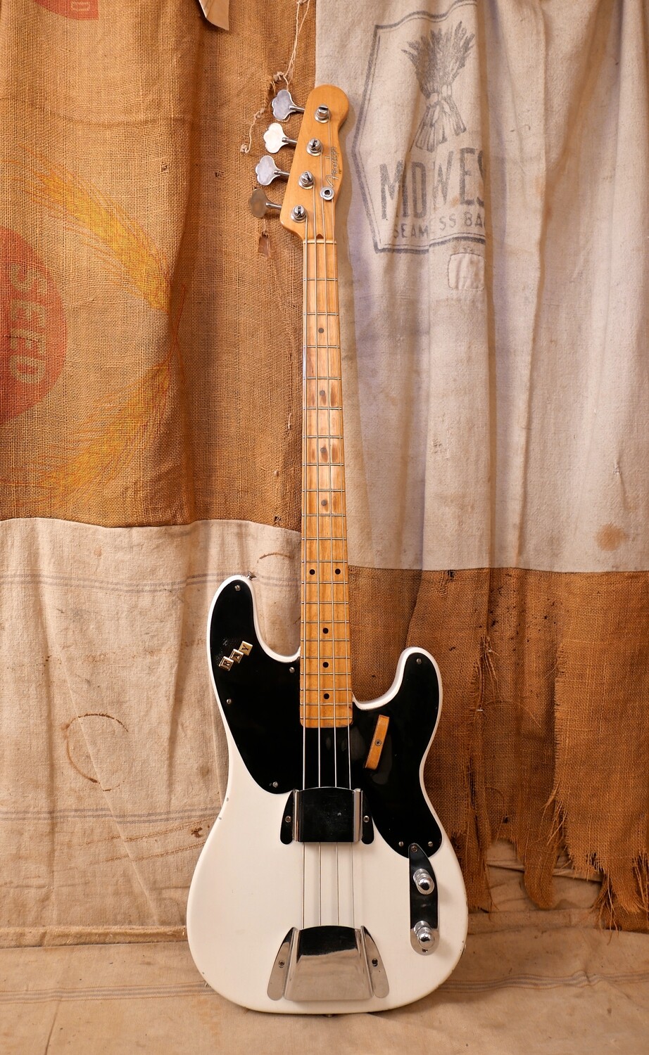 1952 Fender Precision Bass White Refin "Ray"