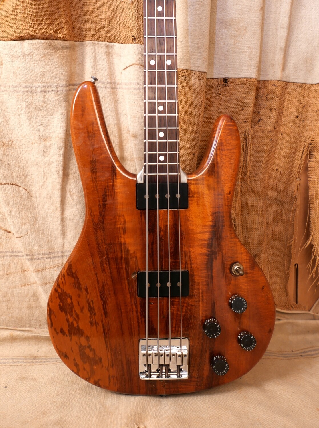 1975 Travis Bean Bass  TB-2000 Natural