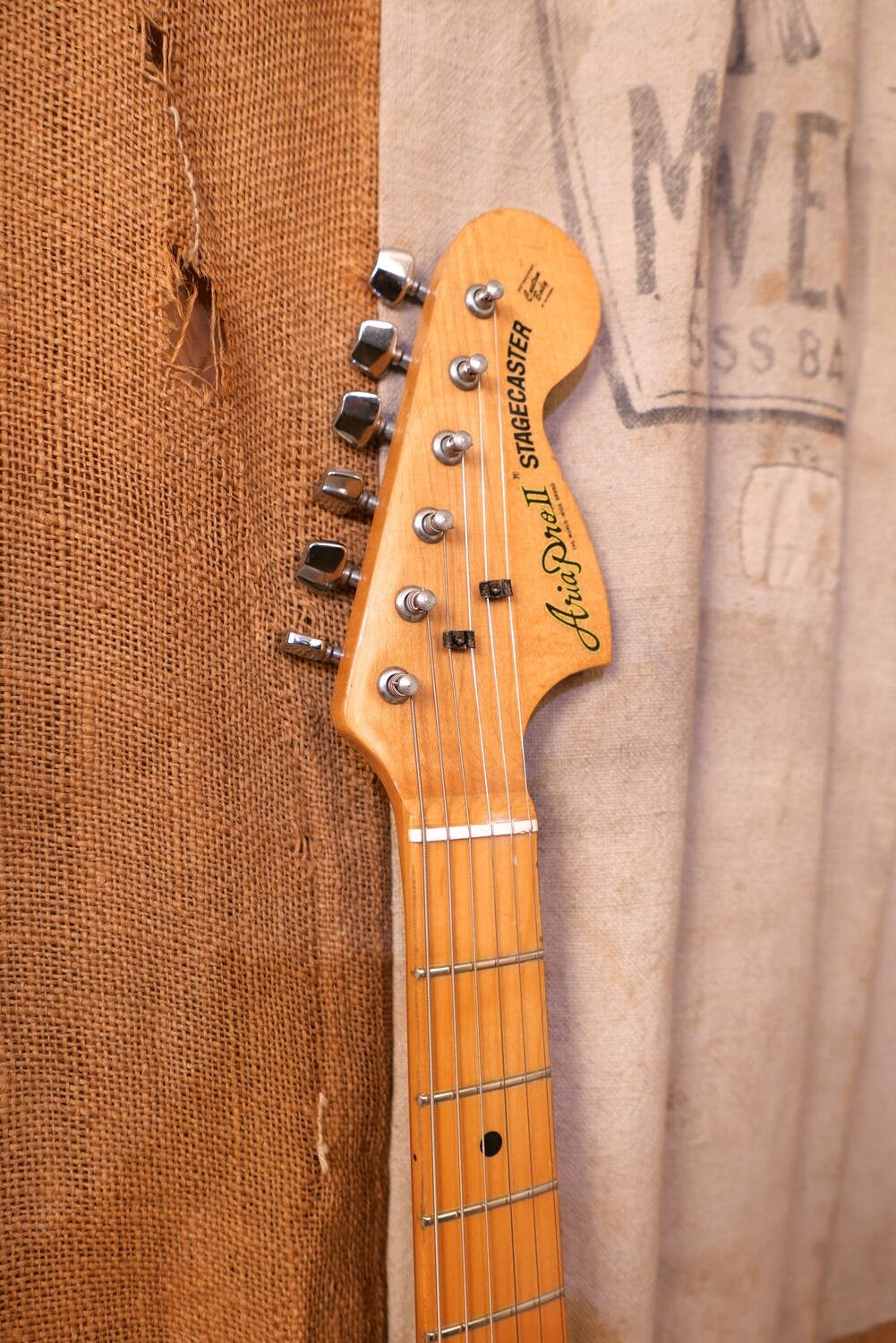 Aria Pro II Stagecaster 1978 - Sunburst