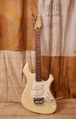 1985 Fender MIJ Performer Pearl White