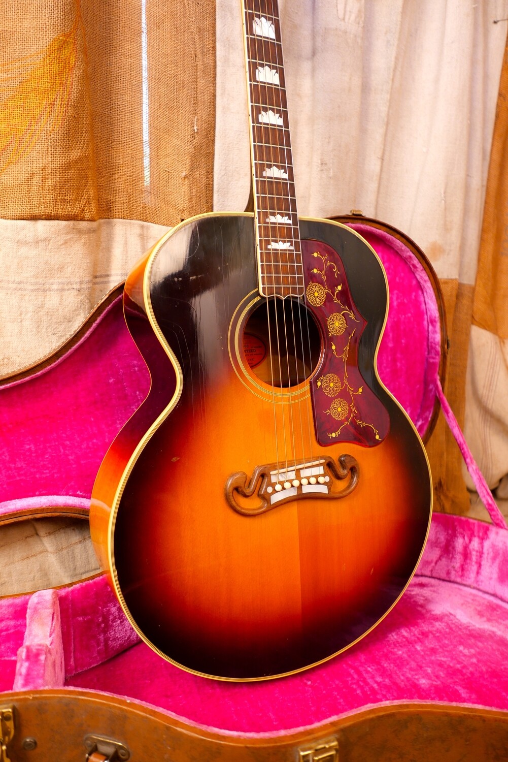 ★ gibson 1958Ｊ-200 VS ★ ☆ gibson 1958J-200 VS ☆ - メルカリ