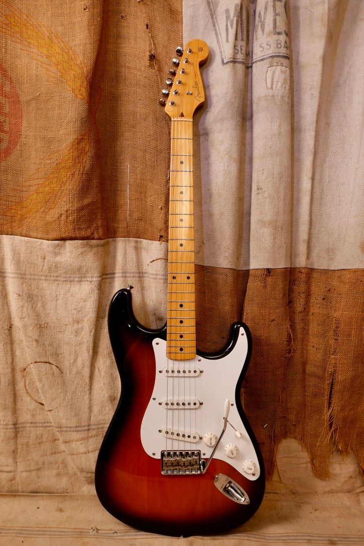 2005 Fender CIJ/MIJ &#39;57 RI Stratocaster Sunburst