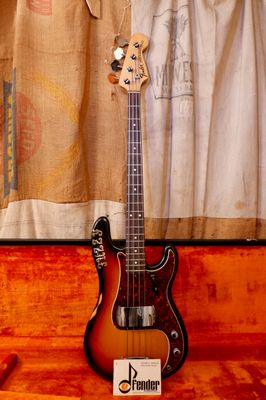 1970 Fender Precision Bass Sunburst "Fuzzy"
