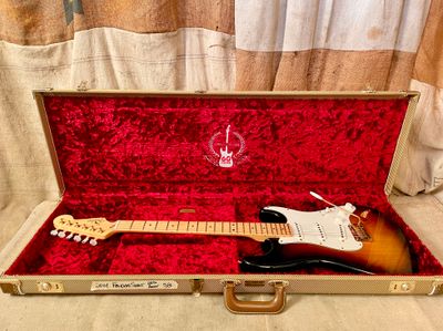 2014 Fender 60th Anniversary Commemorative Stratocaster Sunburst