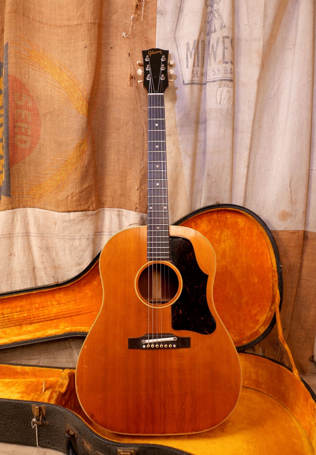 1960 Gibson J-50 Natural