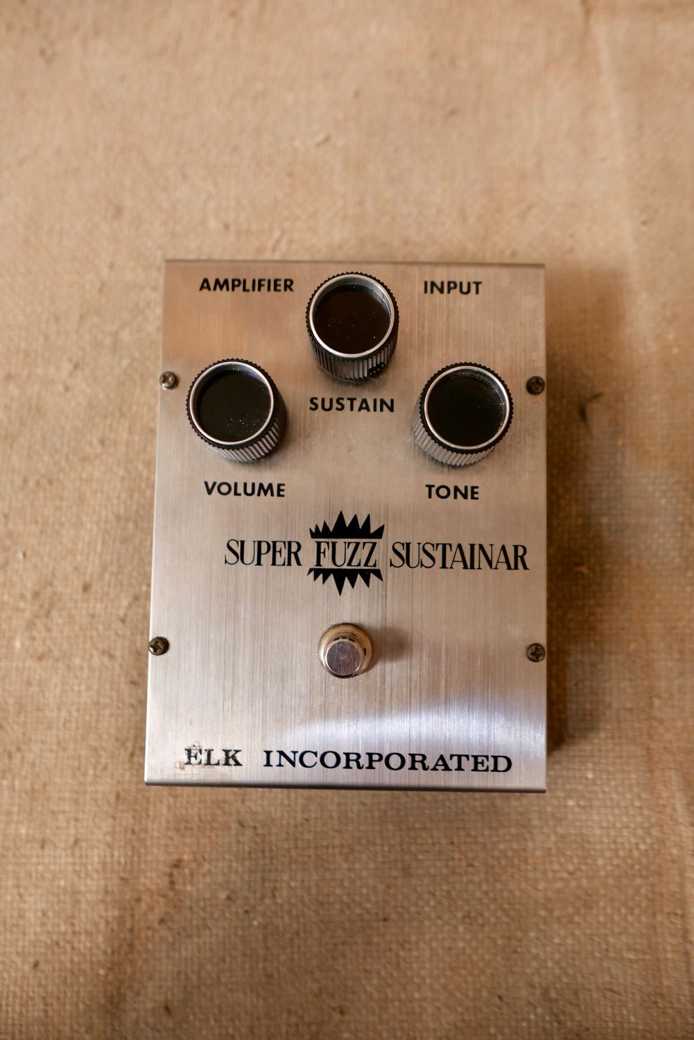 1970&#39;s Elk Super Fuzz Sustainar