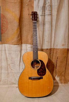 1961 Martin 000-18 Natural