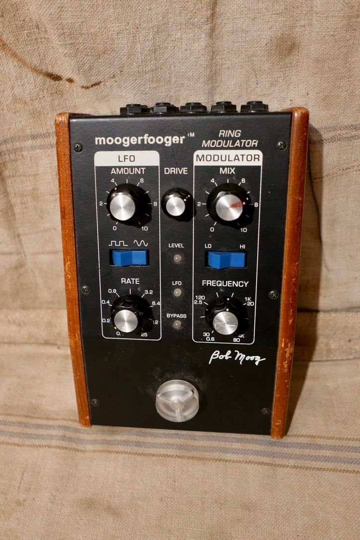 Moog MoogerFooger MF-102 Ring Modulator