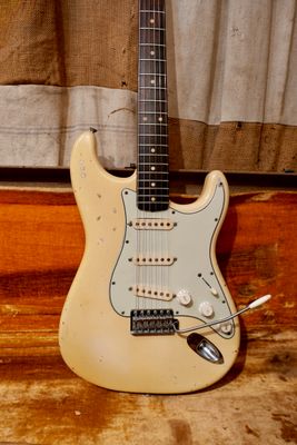 1961 Fender Stratocaster Blond