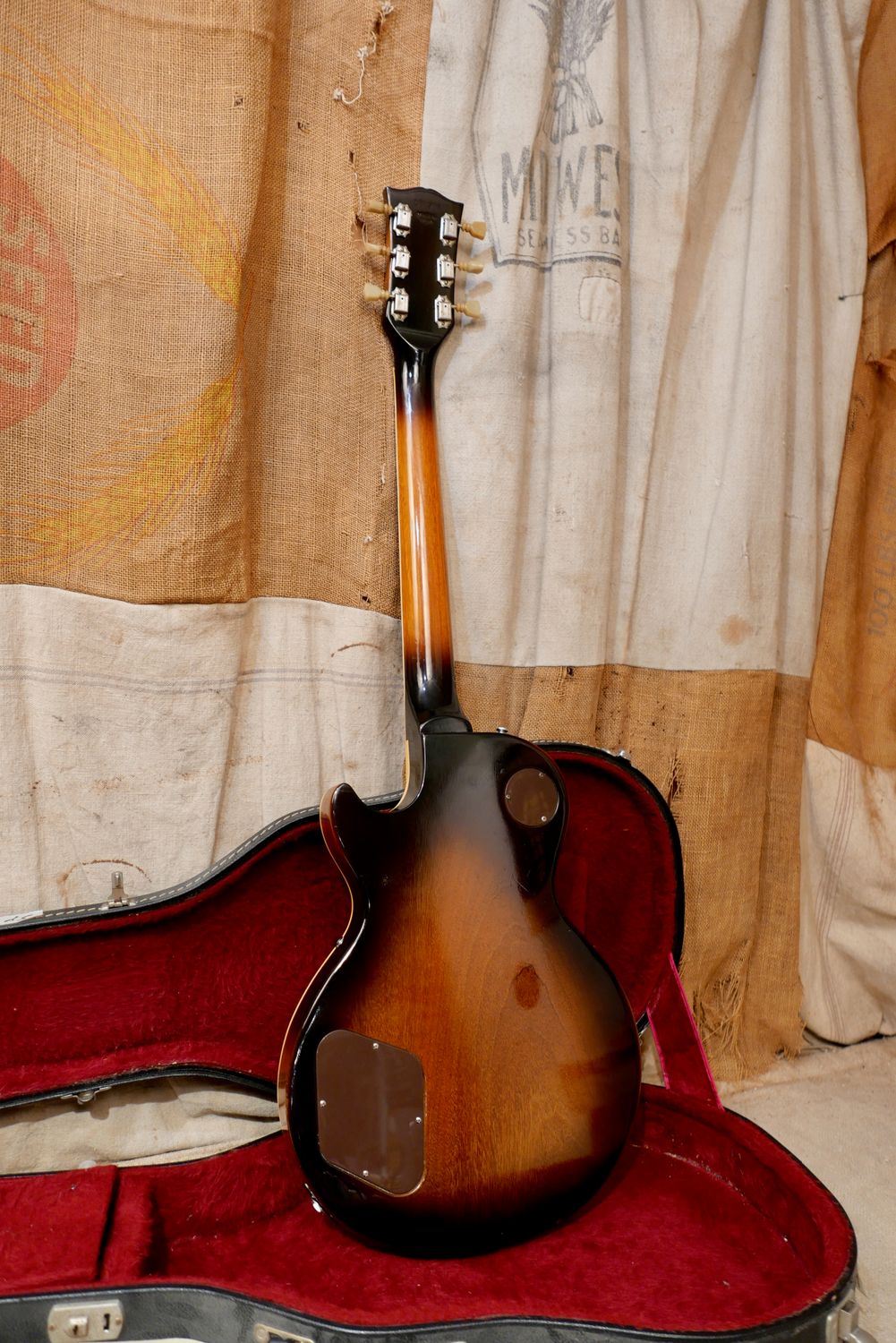 1974 gibson les paul standard tobacco burst 1974 Gibson Les Paul Deluxe Tobacco Sunburst