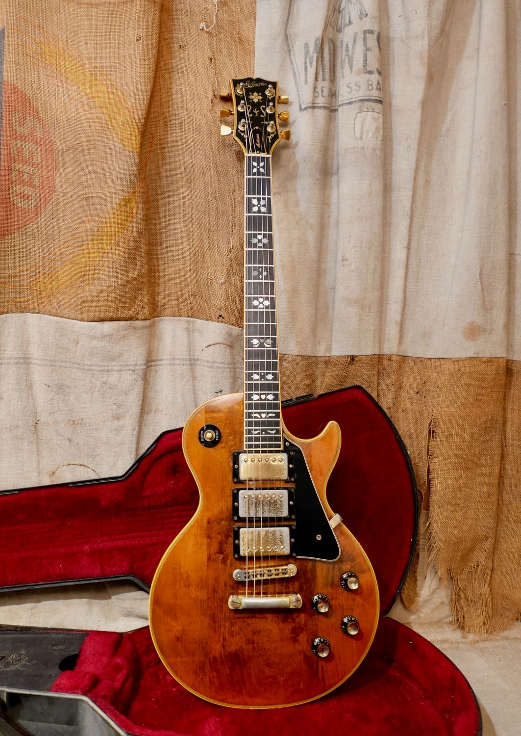 1976 Gibson Les Paul Artisan Triple Pickup Walnut