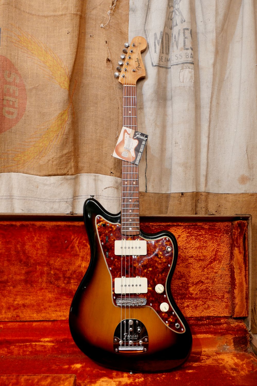 1961-1962 Fender Jazzmaster Sunburst Refin